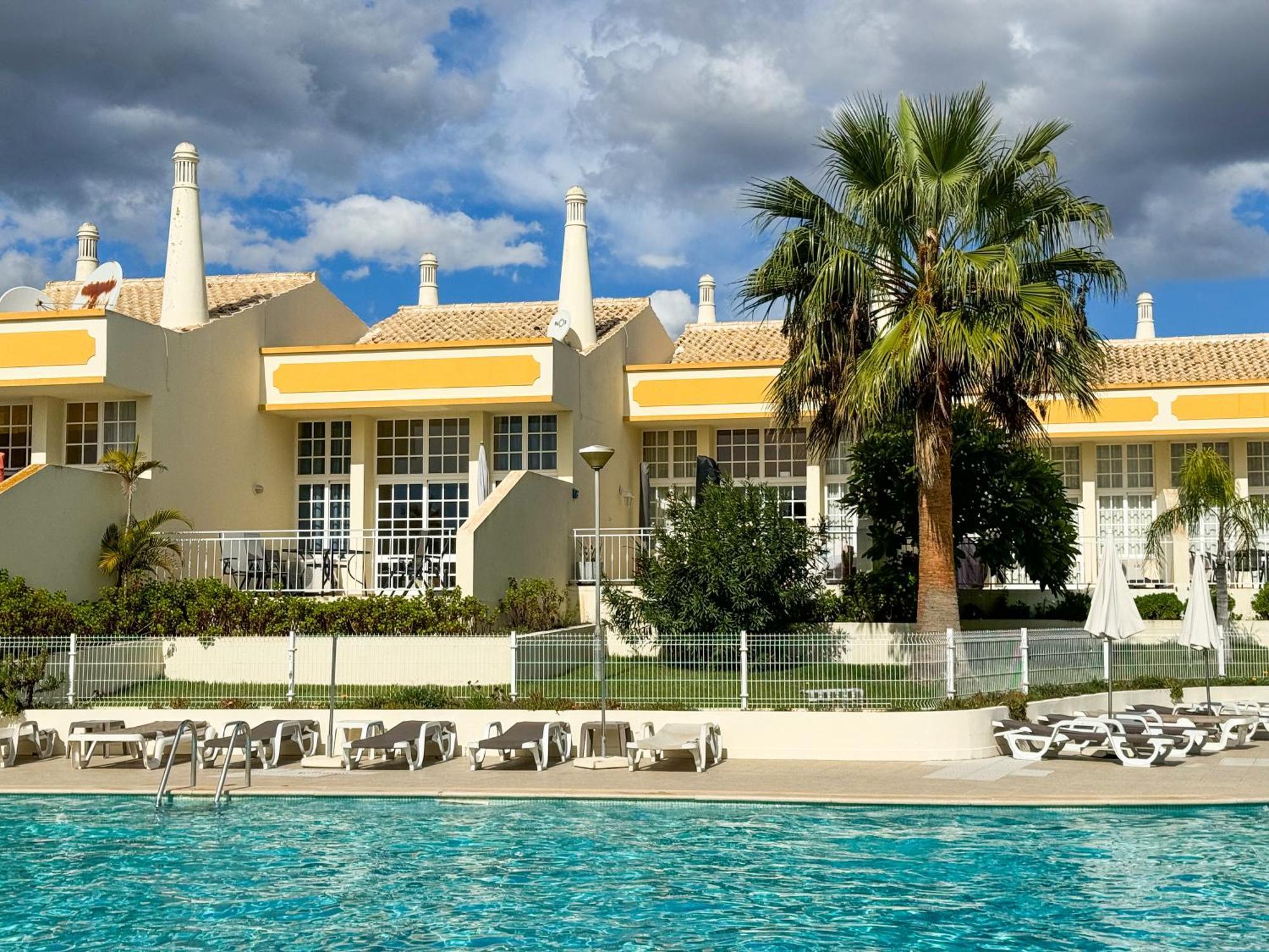 Ponta Grande Resort 阿尔布费拉 外观 照片